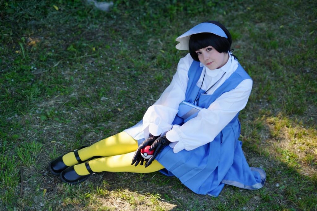Poppy cosplay from Pokémon Scarlet/Violet