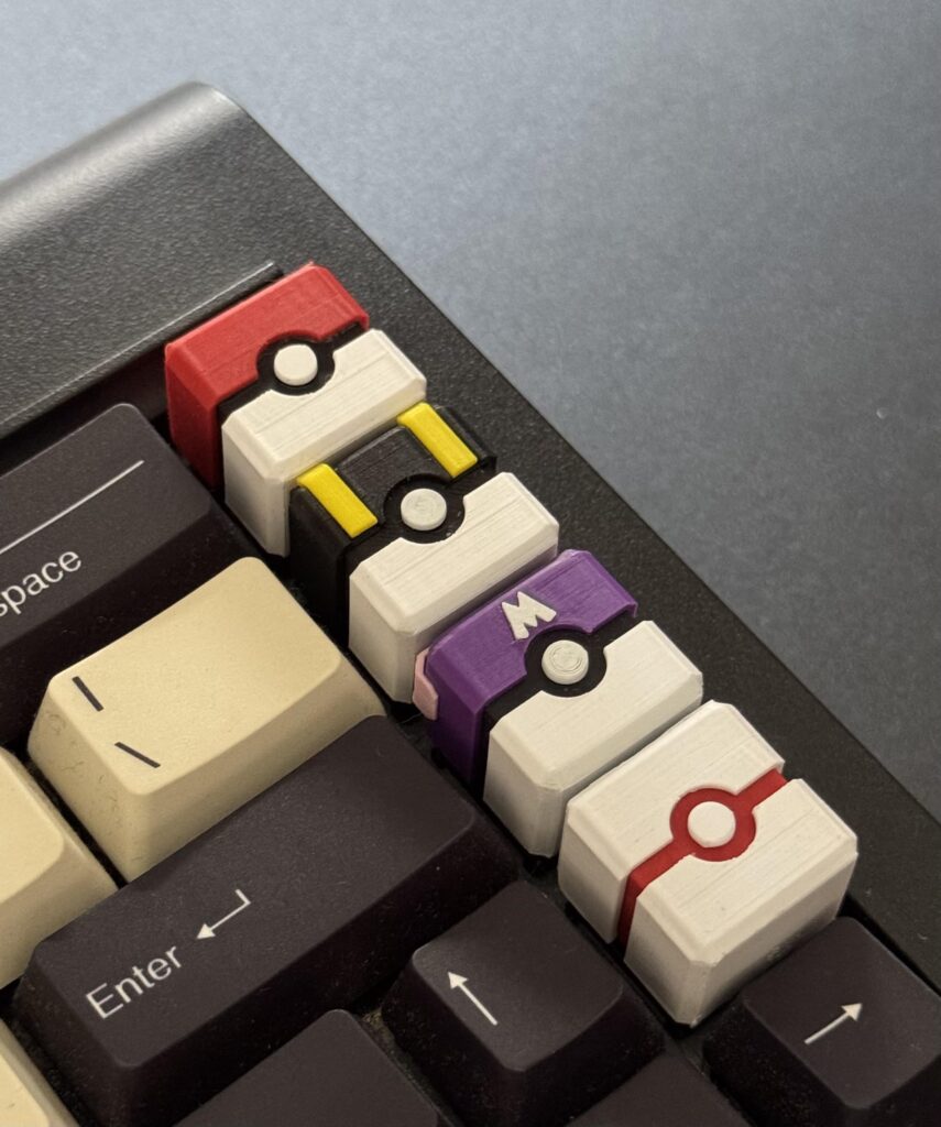 Made some Pokeball Keycaps