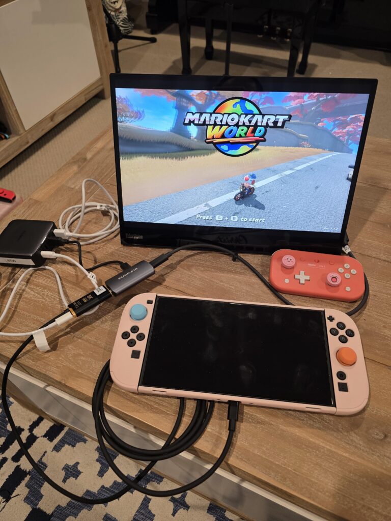 Here is how to use USB-C monitor for Switch, travel style