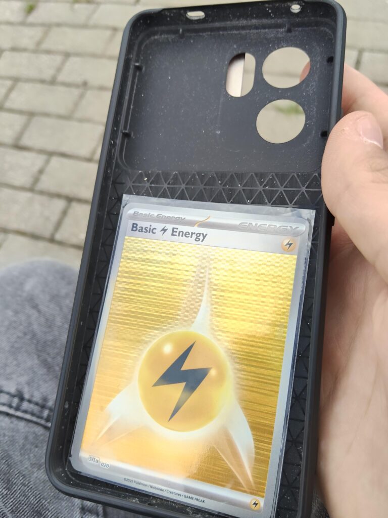 Im going on a trip and can't take chances on my phone dying, will this work?