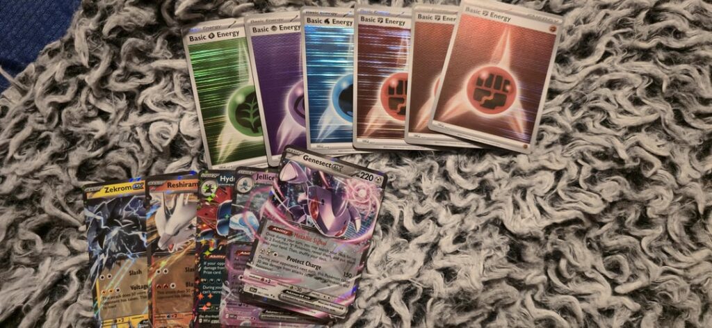 Pokemon Cemter ETBs!