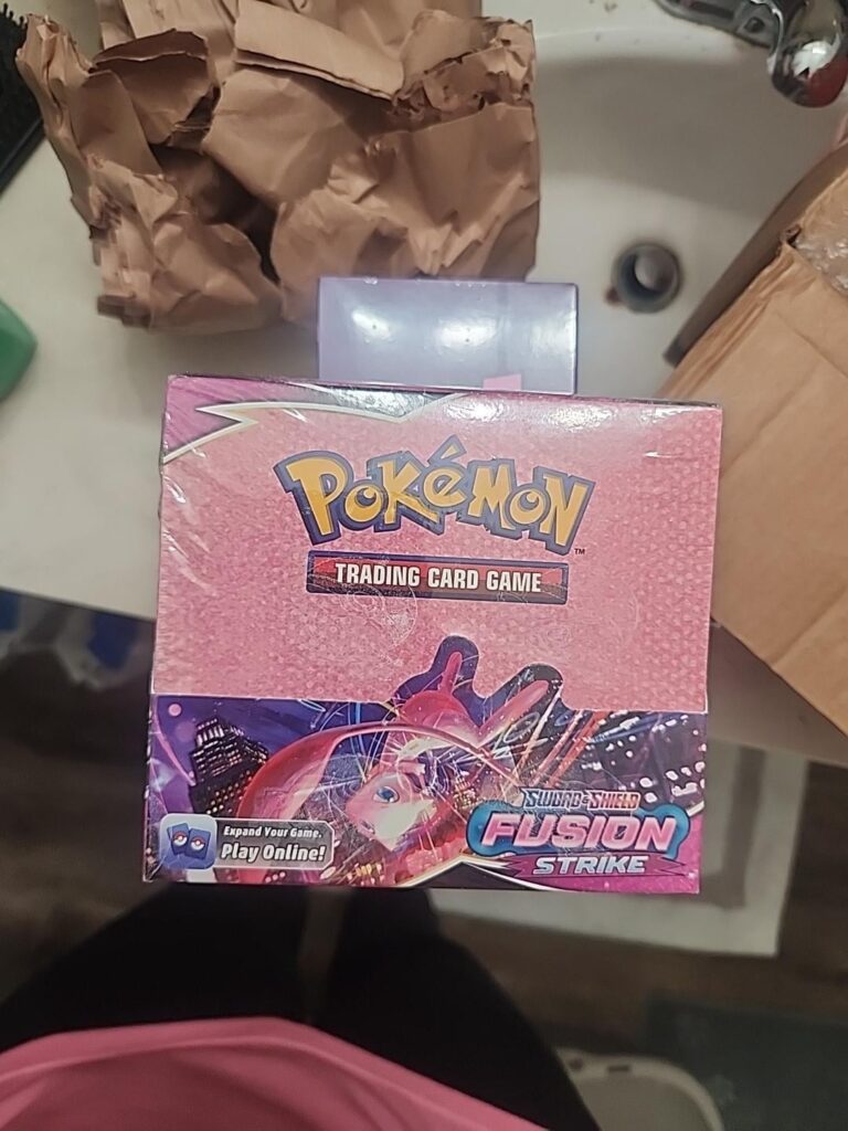 Just got this fusion strike booster in... what's this white powder?