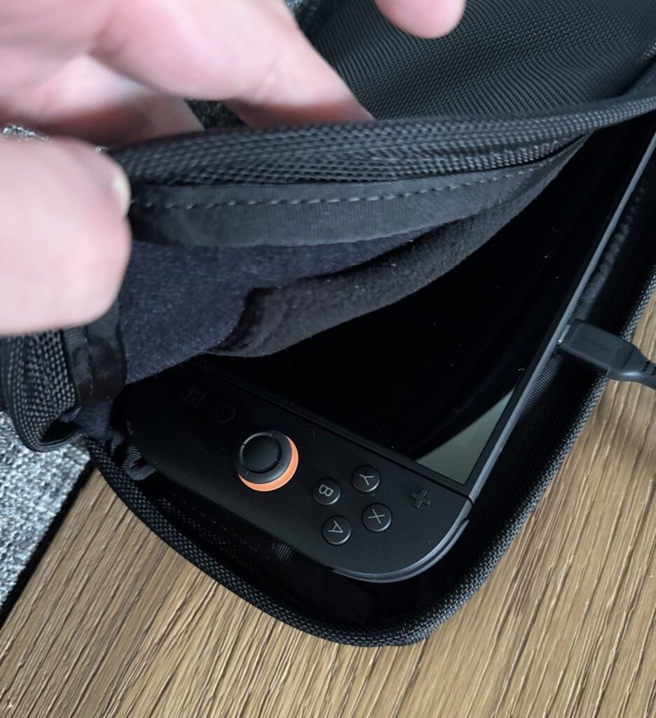 Best case! NS2! My preorder Waterfield magnetic case finally came!