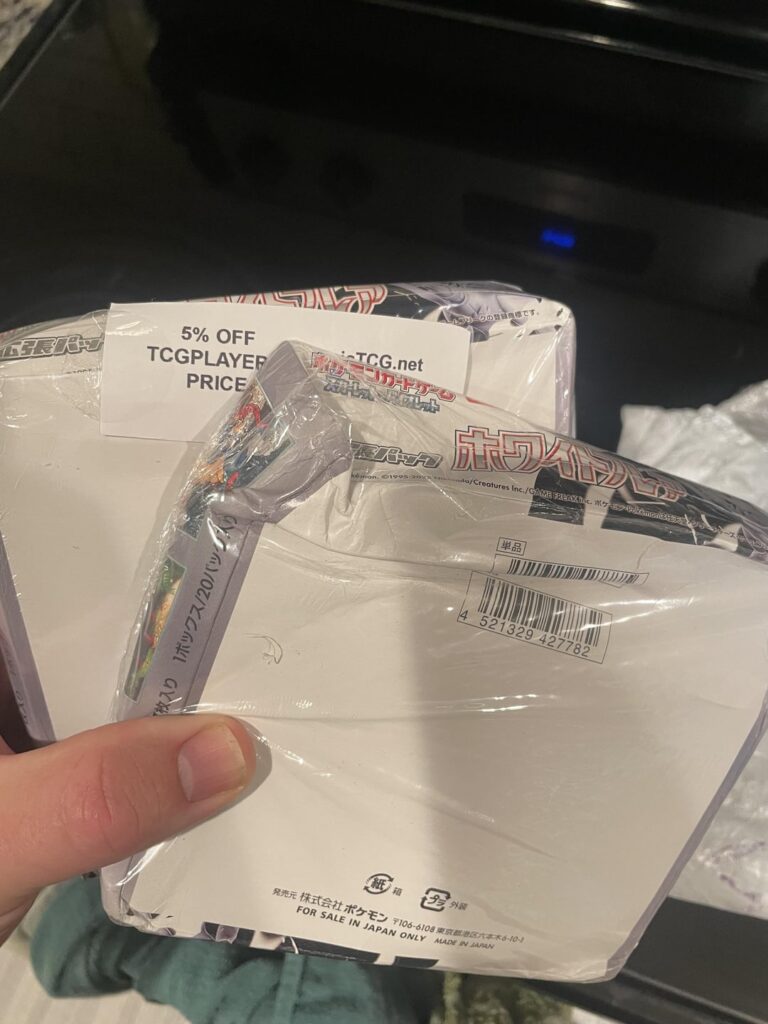 Bought two Japanese booster boxes and this is how they show up