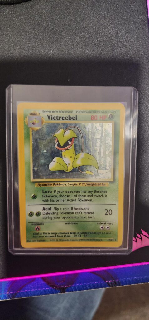 I just noticed my holo jungle Victreebell doesn't have the symbol.