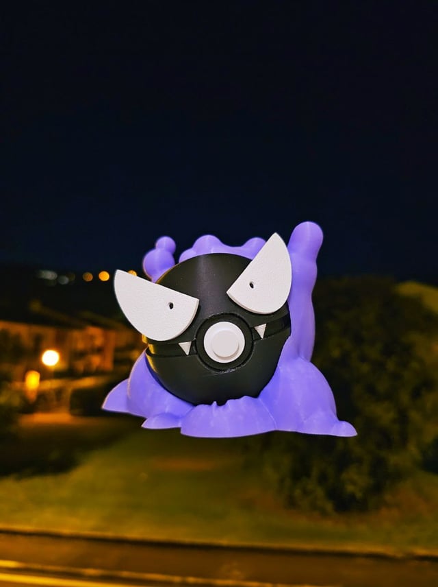 My new pokeball design inspired by my favorite Pokemon Gastly! Free on makerworld!