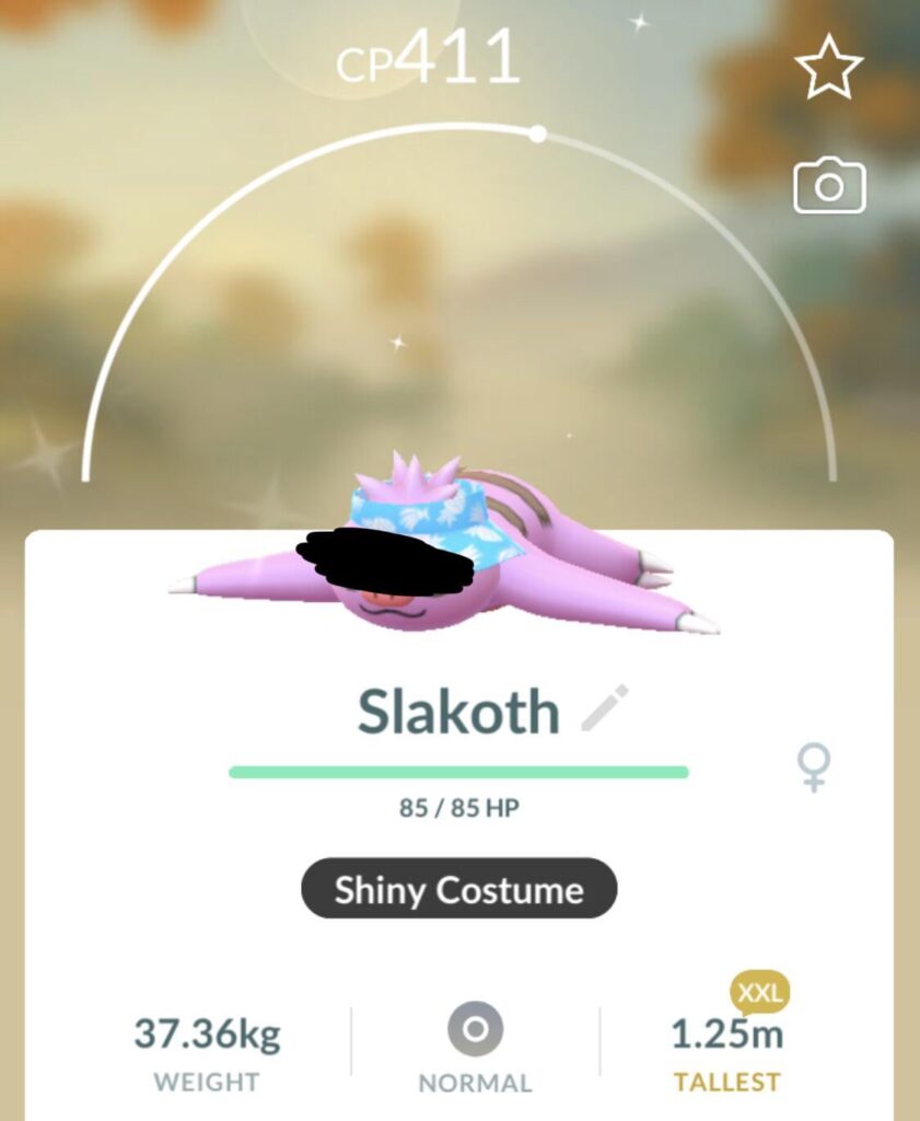 XXL Shiny Costume!  Should I evolve?