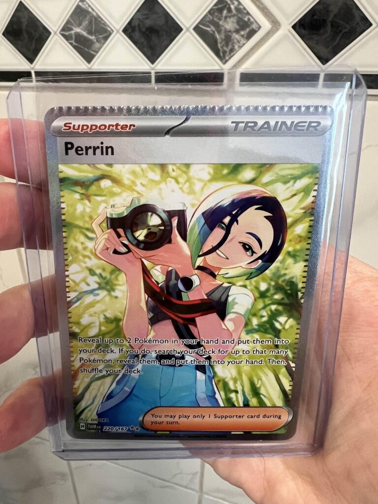 What is your favorite SV sets to open? For me its gotta be Twilight Masquerade and Journey Together. Pulled this beauty a little while ago, and journey has some amazing cards like the salamence and lillie's clefairy wich i'm still chasing with no luck
