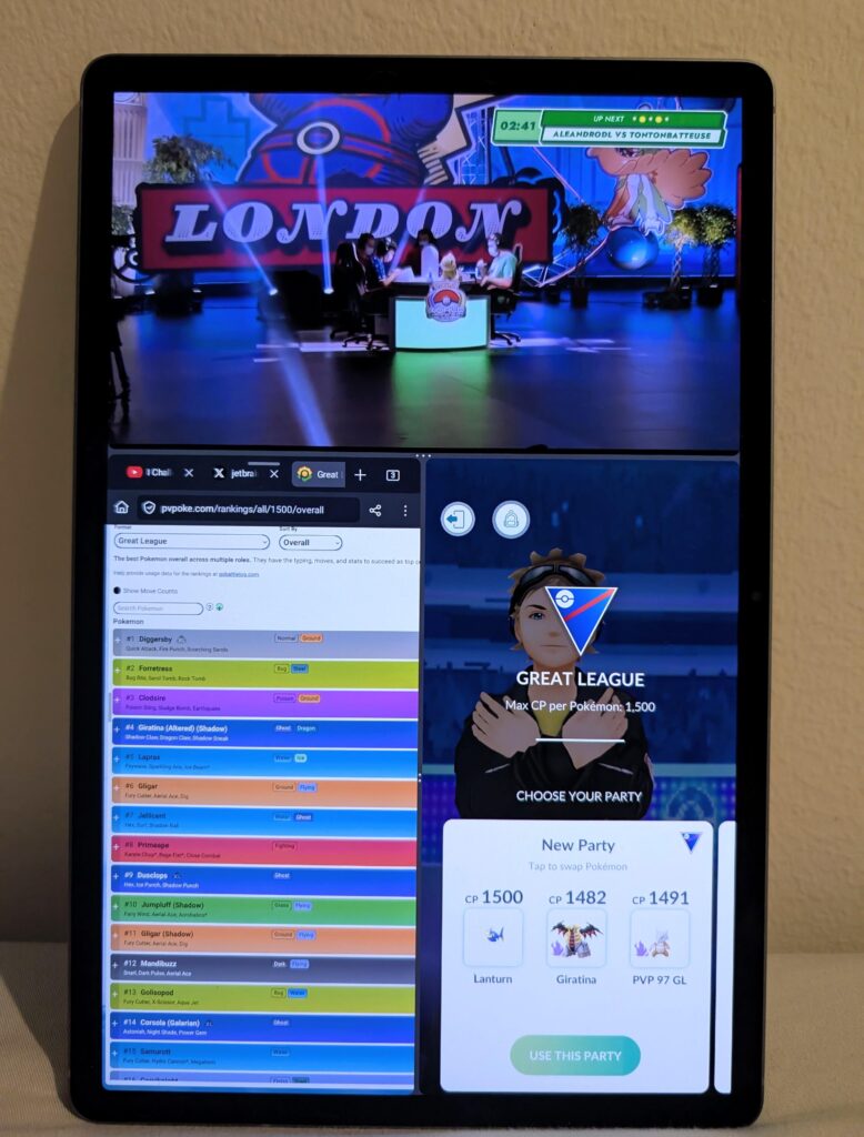 Galaxy Tab S10+ multitasking at bed