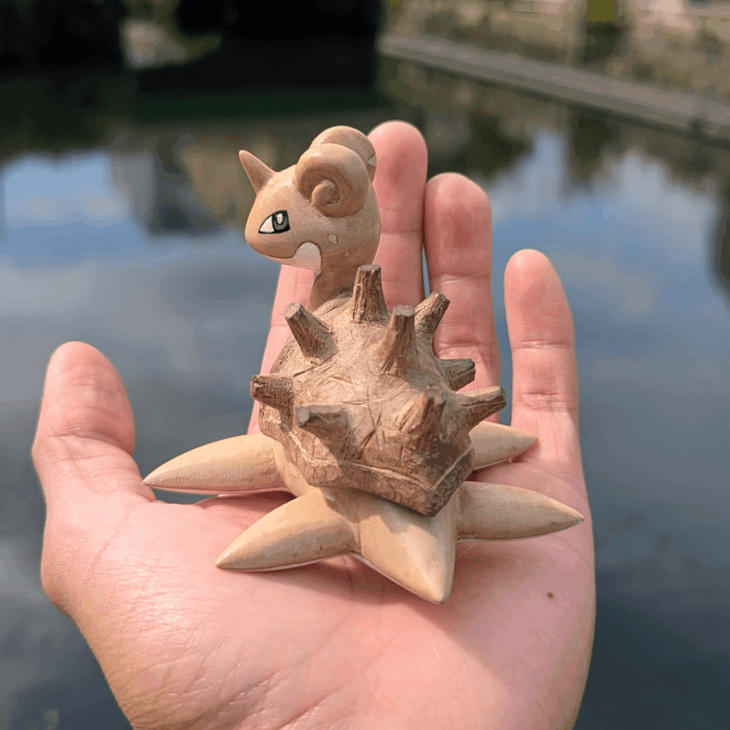 Carved up a wooden Lapras