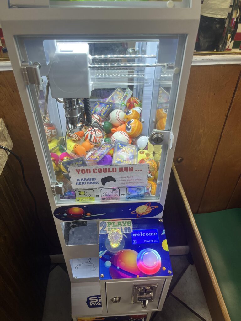 pokemon card  claw machine
