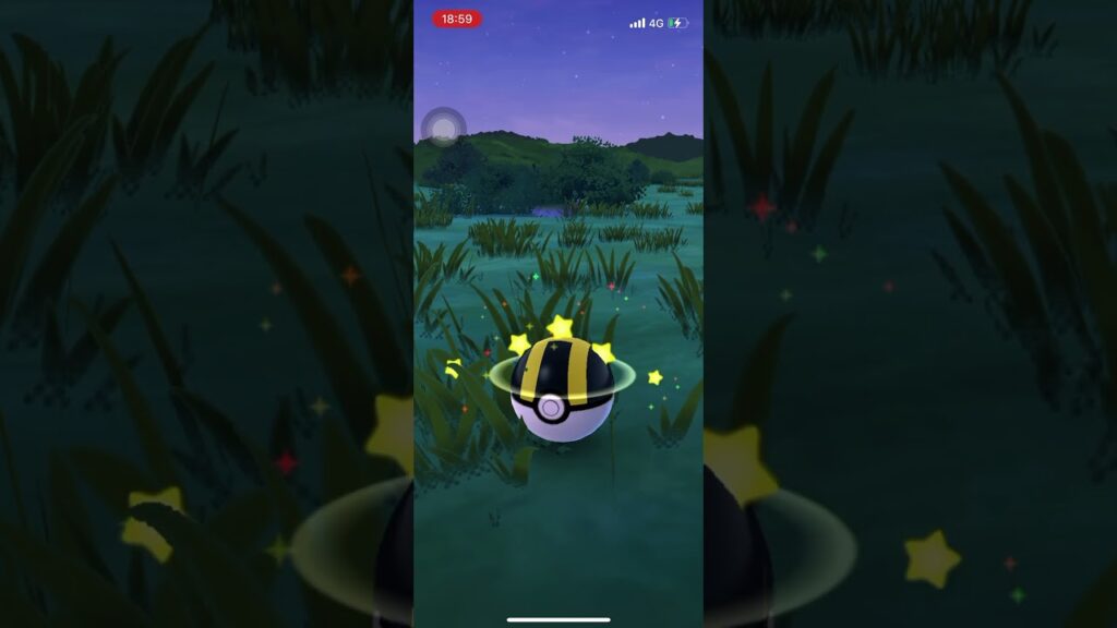 Pokemon GO - Catching second Shiny Lunatone in a row a while after! #pokemongo