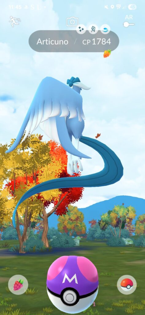 FIRST GALAIRAN BIRD I HAVE FOUNDAND ITS SHINY!!!