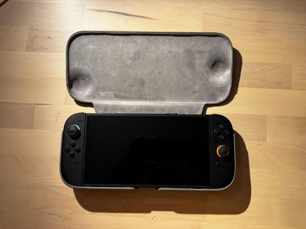 First Impressions: Mystery AliExpress Flip Cover for the Nintendo Switch 2