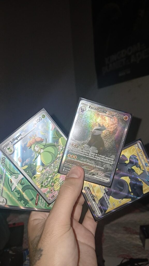 Black bolt bundle and poster hits i just opened right now !