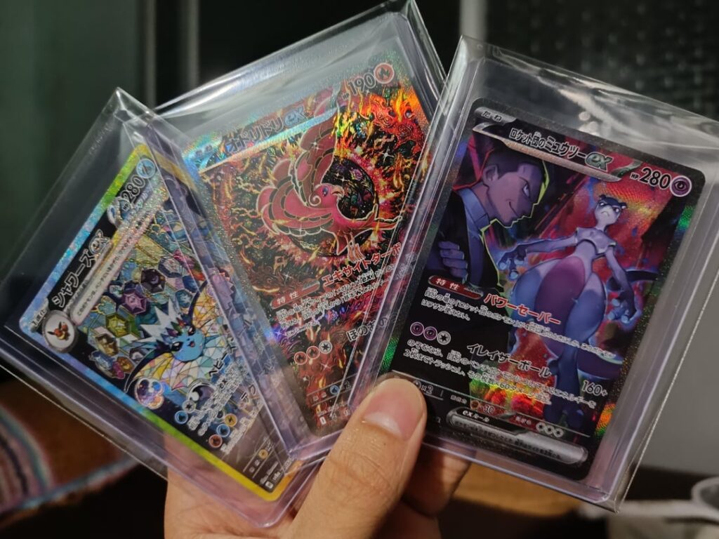 Been into collecting for a month, opened 6 boxes got 4 hits.Hope to get Gengar or Moonbreon in the future lol