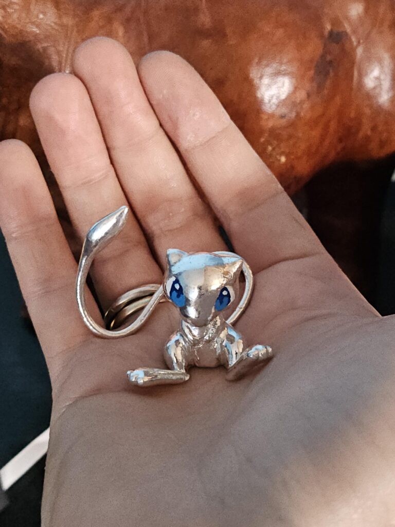 A beautiful silver Mew
