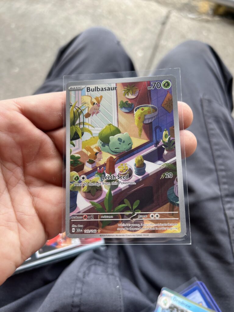 My vending machine finally had three packs of Stellar Crown and managed to pull this in the second pack