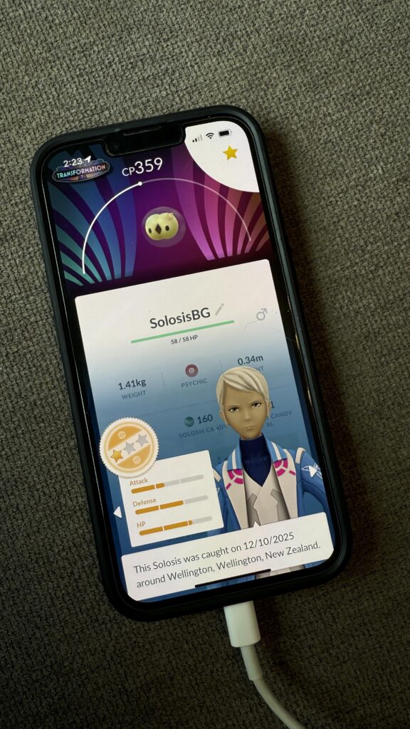 Confirmed - Background possible for wild Solosis Community Day