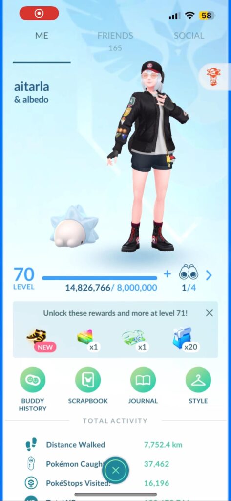 Previous level-exclusive items have been appropriately removed and replaced with default avatar items.