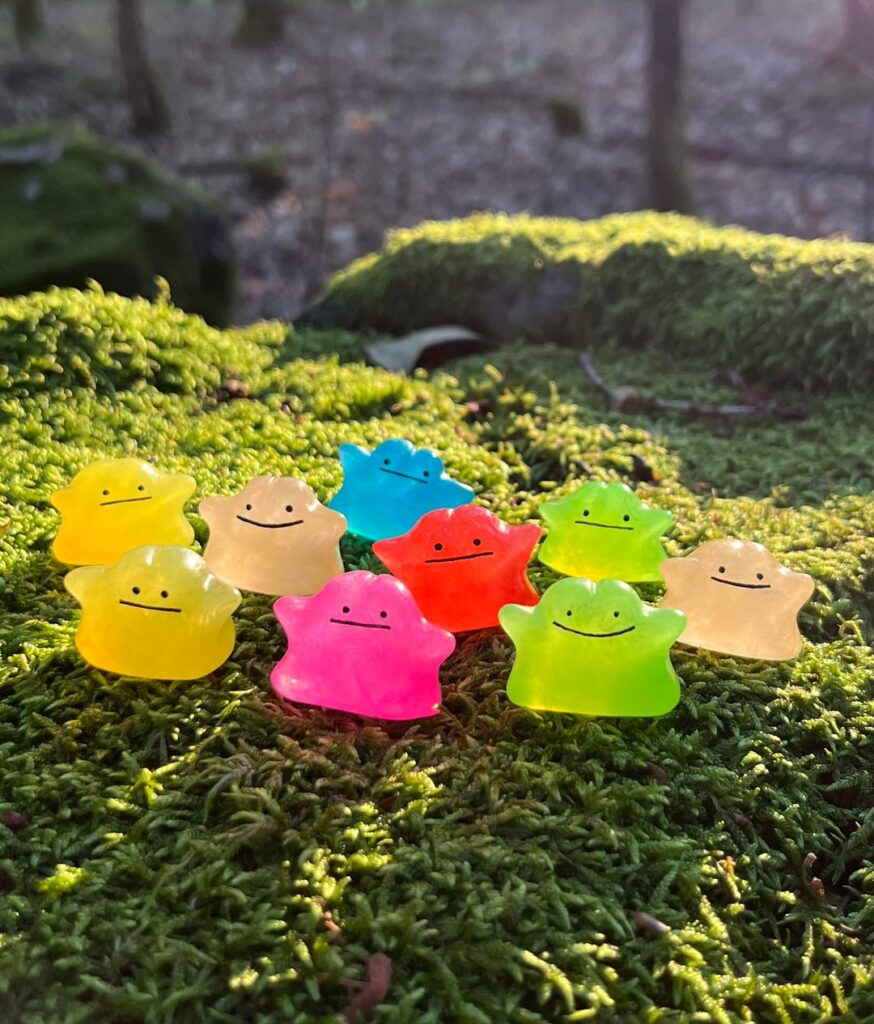 (OC) Ditto Multi-color Handmade Clear Thermoplastic Mini figures