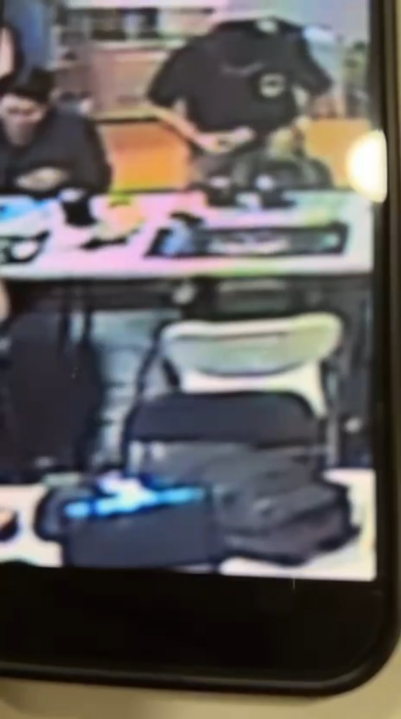 [UPDATE] Post Gardevoir Ex Missing - The shop that I was at sent me a video where it clearly shows that I put both deck boxes in my bag