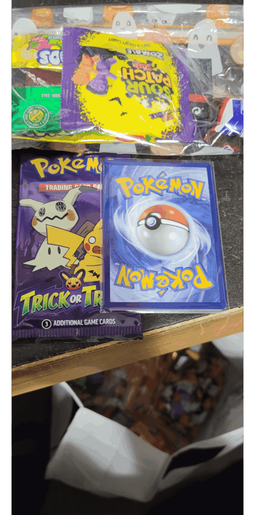 Kiddos gonna get some cards tonight, screw the scalpers!