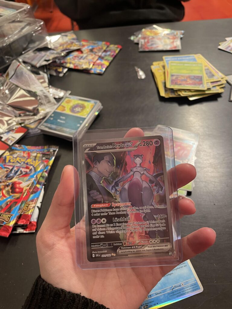beeing a cute card collector is so hard xD