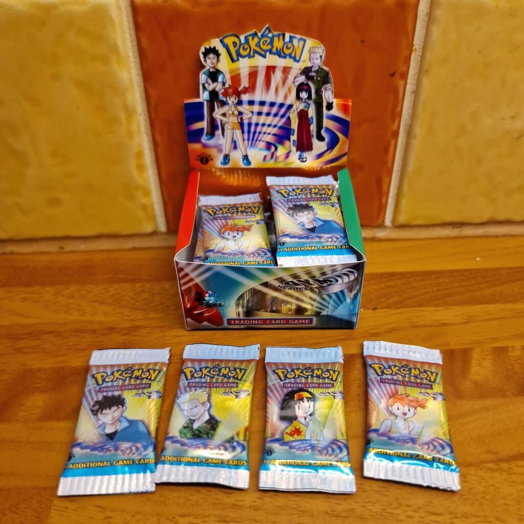 Hand made mini cards! Im obsessed with mini things, models, rc cars, dioramas etc