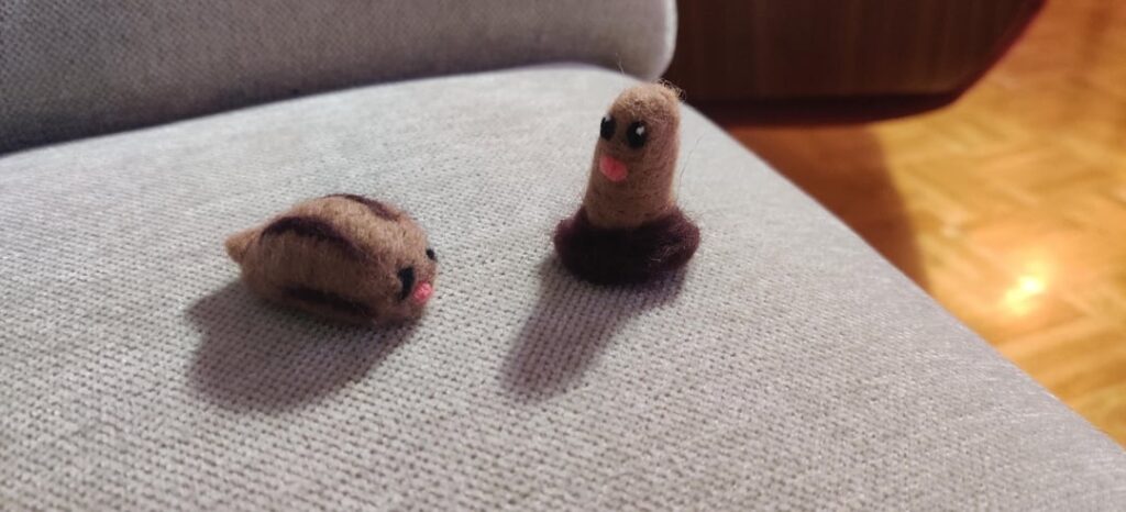 I just started needlefelting just to felt myself some pokemon friends