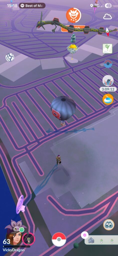 Wonder how grunts feel seeing a giant flying snake right next to them