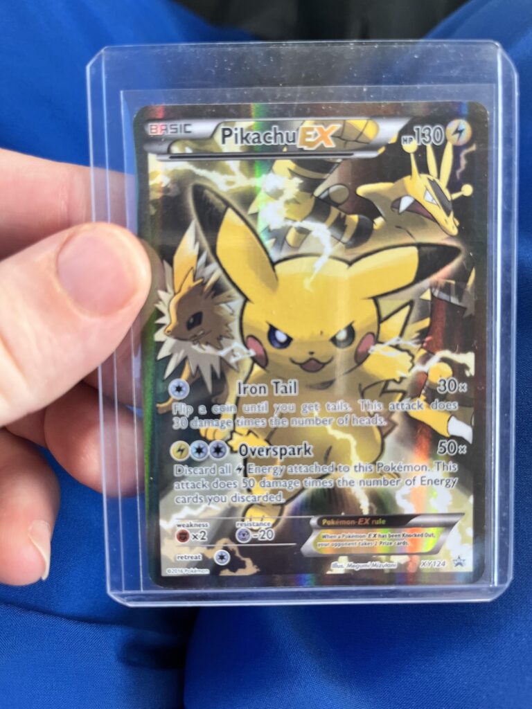 Got the last card I needed to finish the red and blue promo set.