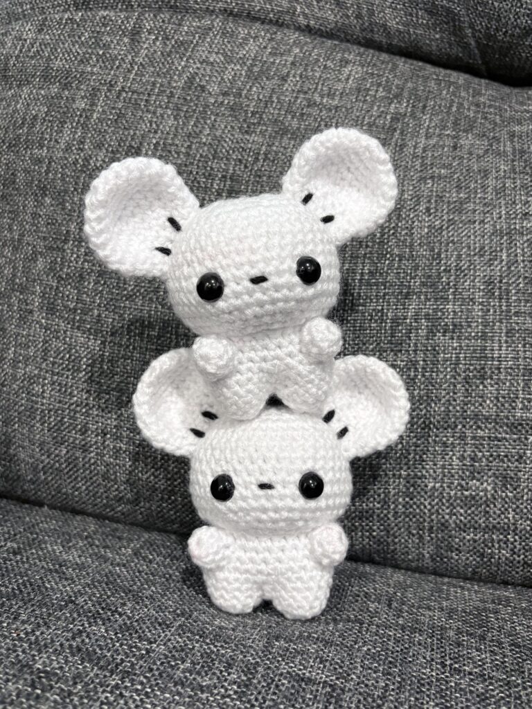 [OC] Crochet tandemaus