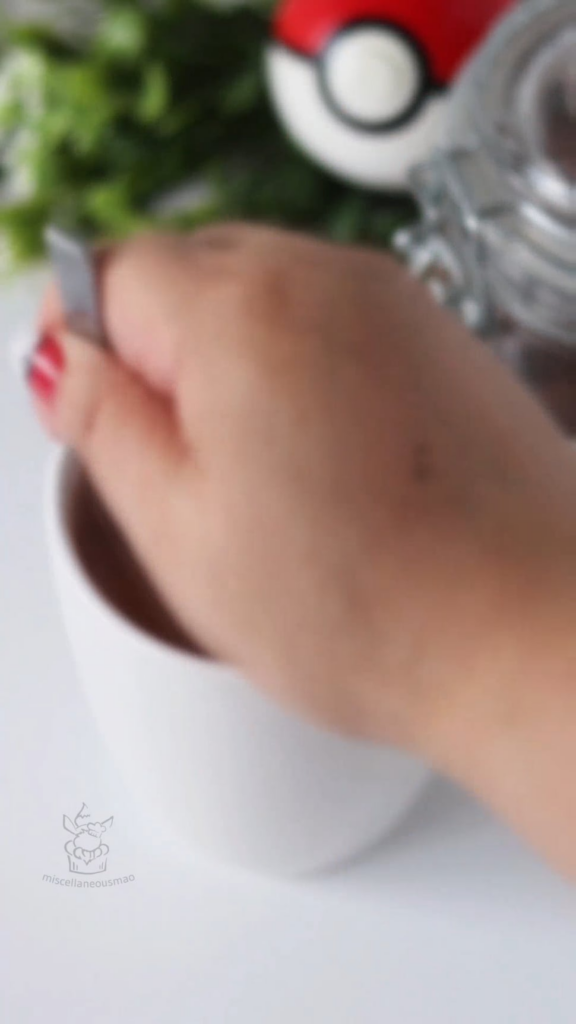 I made Milcery and Alcremie hot cocoa bombs