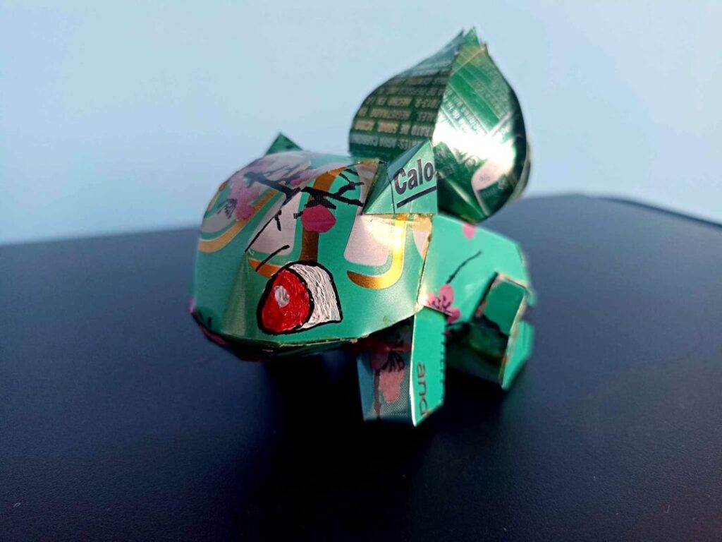 DIY Pokemon BULBASAUR figure made with soda cans