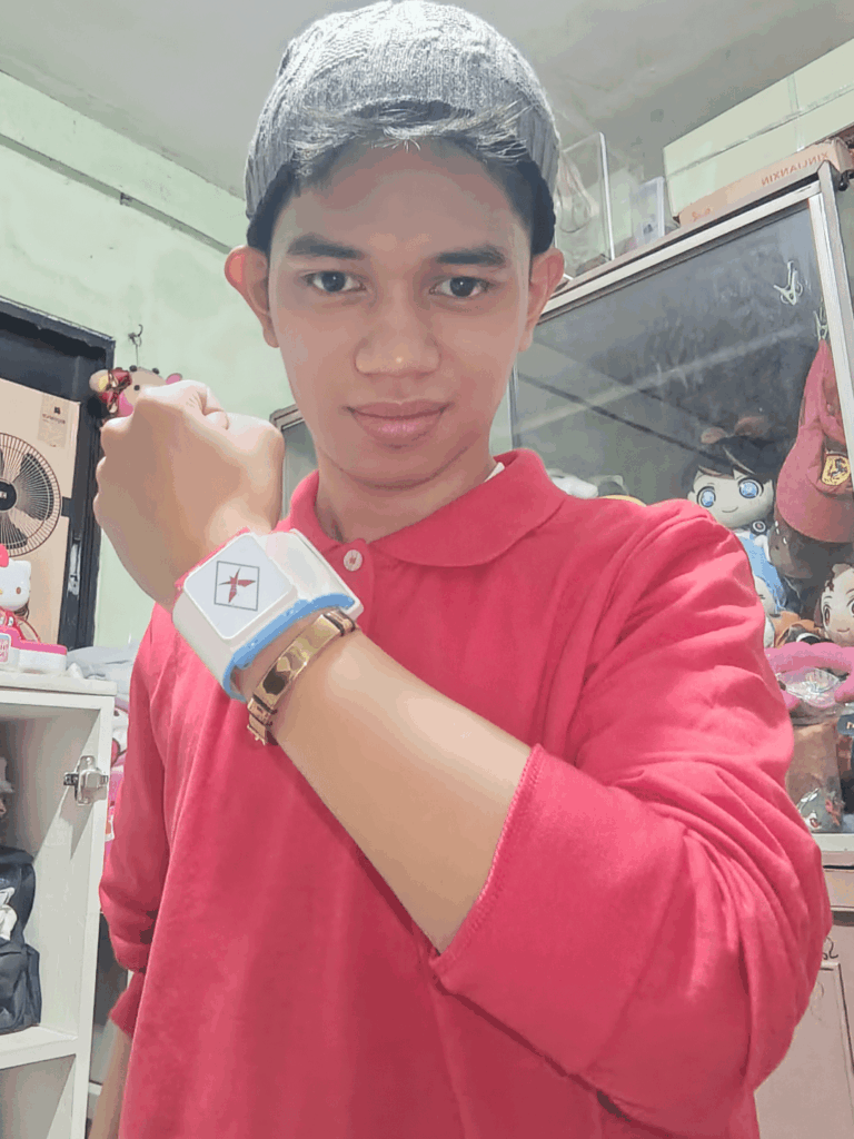 Pokemon Shield Cosplay