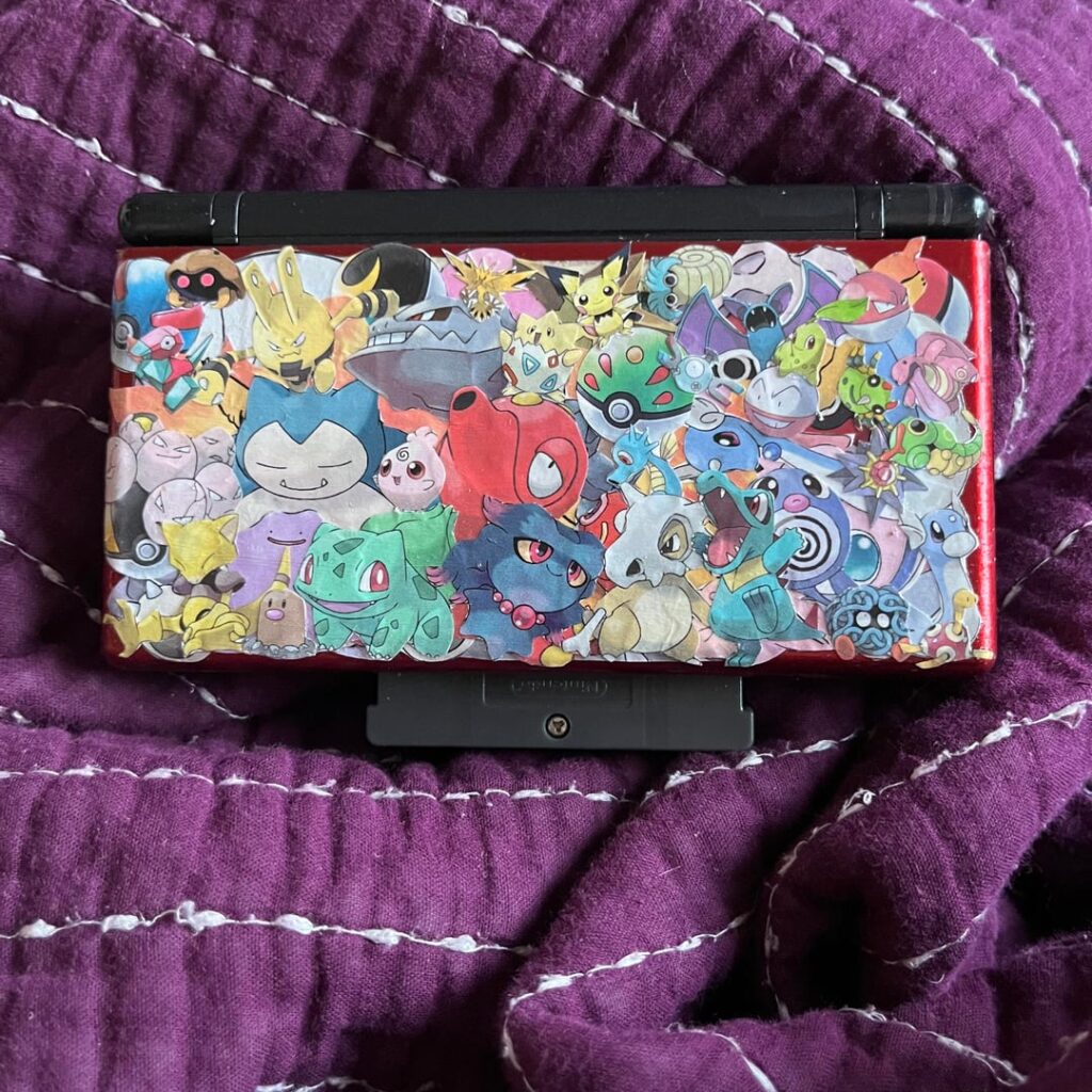 Decorated my DS with pokemon