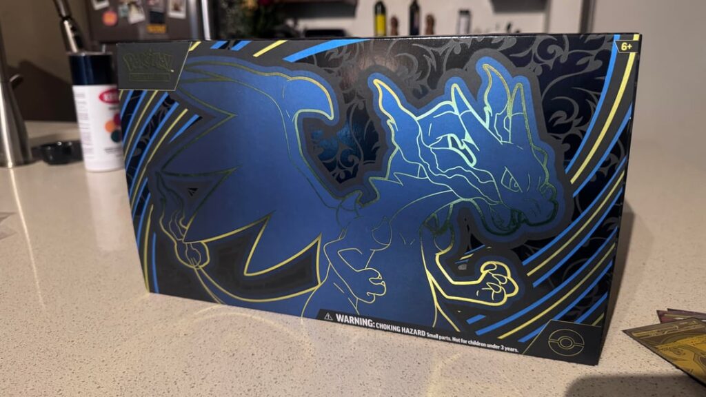 Girlfriend got me a charizard box for my birthday