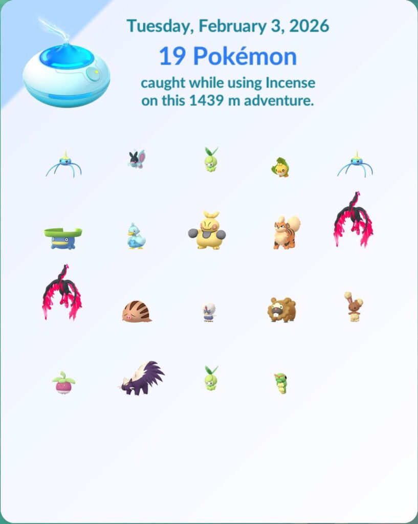 Caught 2 Galarian Moltres on the same lure 🤯