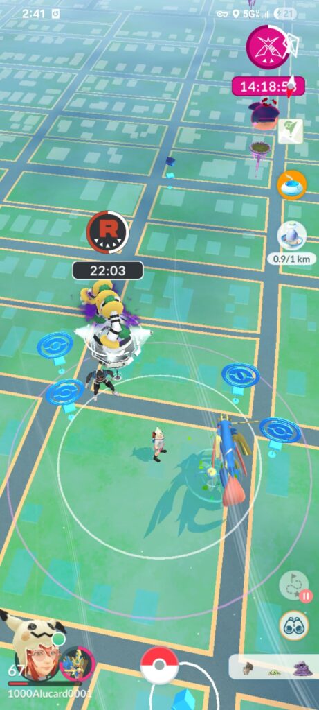 The person who lives here doesn't even play ...