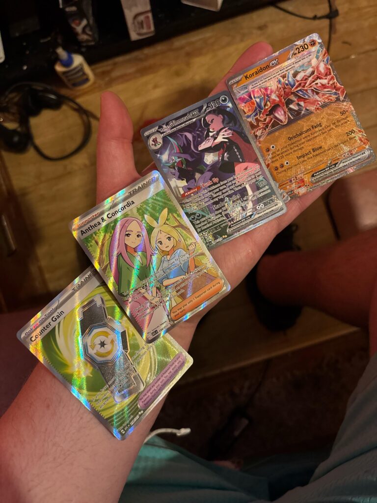 There was only 1 double pack left at my local Walgreens. As I was walking to the register I happened to look over and somebody put a double pack back on the wrong hook. Scored double double packs.