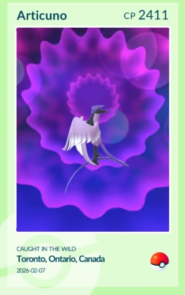 Anyone ever seen a Galarian bird in a regular pokeball?