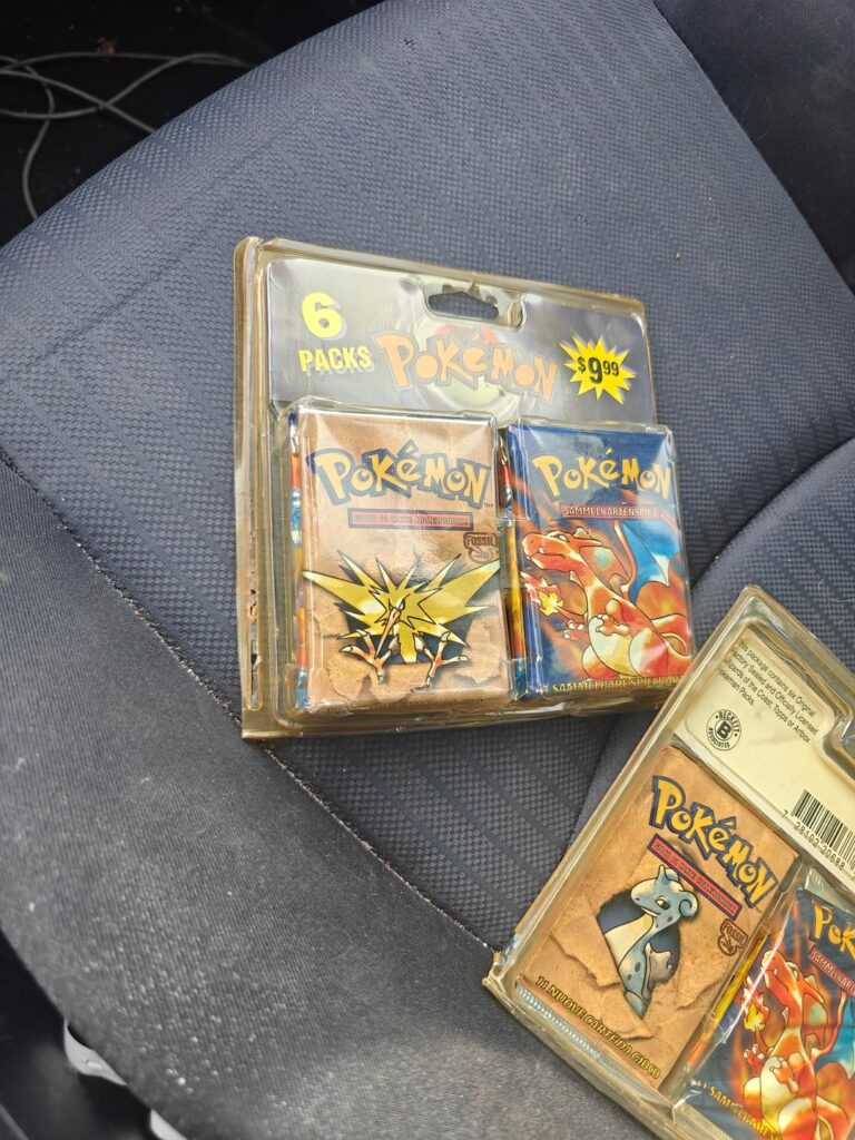 Found these in the wild. Any ideas what might be tucked in the center?