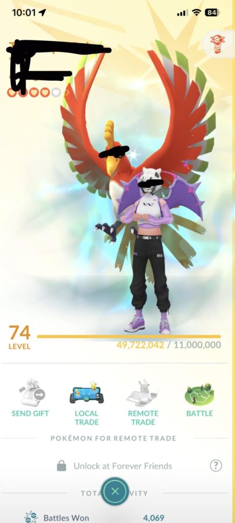 What is this weird glow behind the unidentified pokemon?