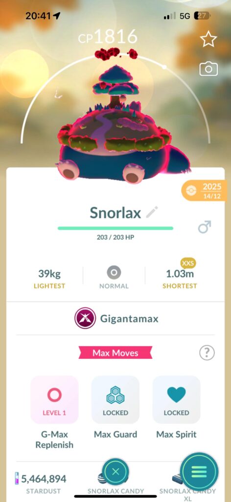 My dynamax snorlax is tiny anyone else have something smaller?