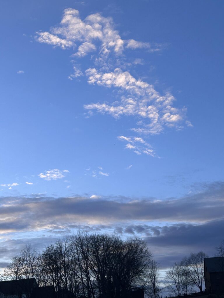 Steelix in the clouds