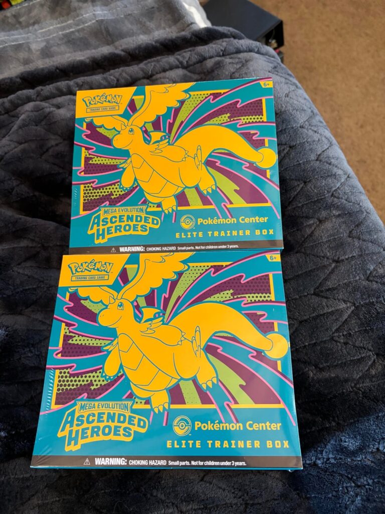 Opened one of my etbs, super happy with my pulls! Saving the other one for my birthday