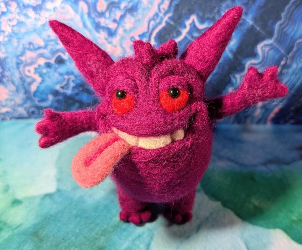 Needle felted friend :3