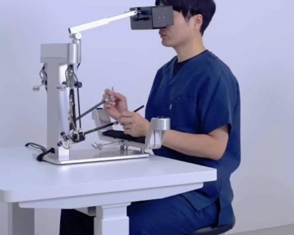 trying to tap on a galarian bird surrounded by common spawns be like