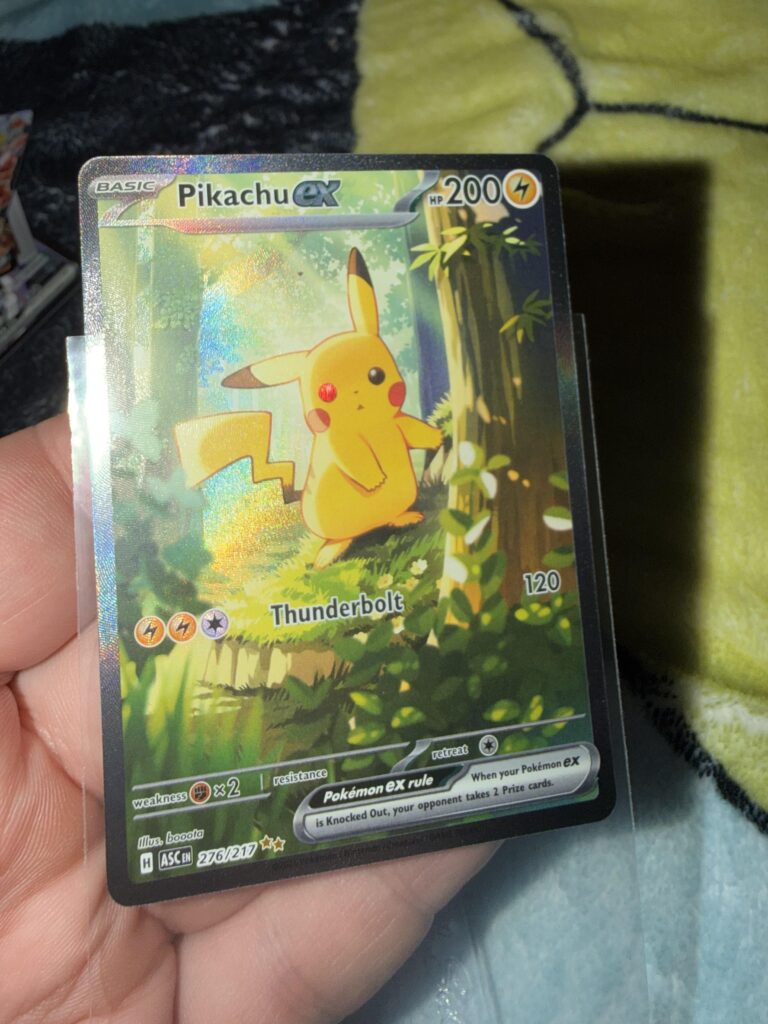 Pulled the Pikachu SIR with a nasty little print defect, look what they did to my boy